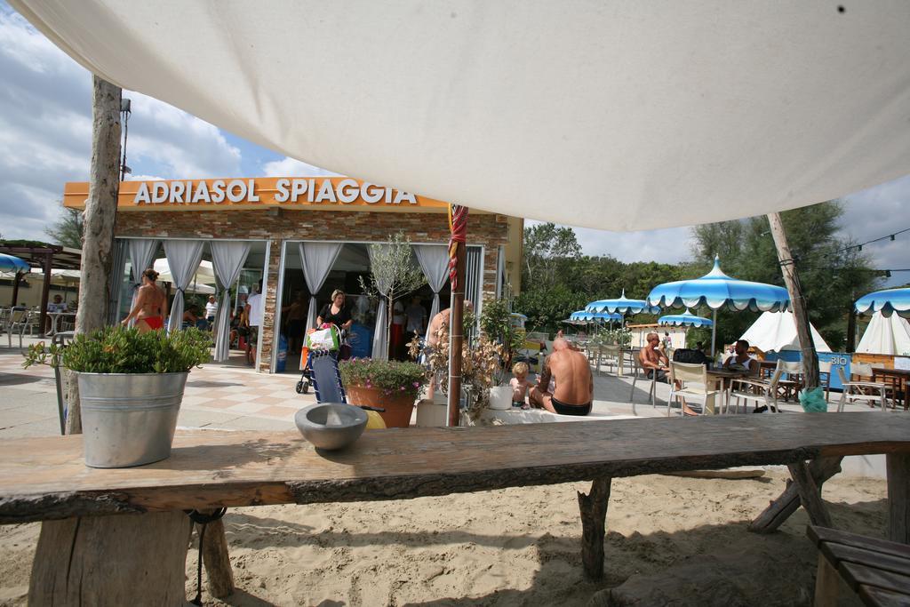 Hotel Buratti Cervia Esterno foto